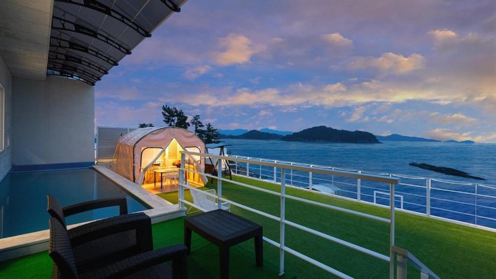 Hotel Namhae Yeogi Namhae Zimmer foto